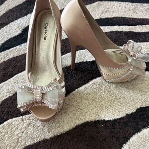 Zigi Soho Nude Heels with Ribbon Bow